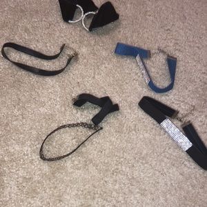 Choker necklace